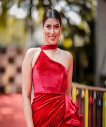 Profile photo of Aakriti Anand Singh